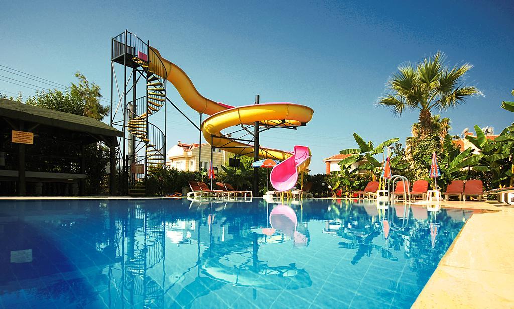 Melek Apart Hotel Fethiye Exterior foto